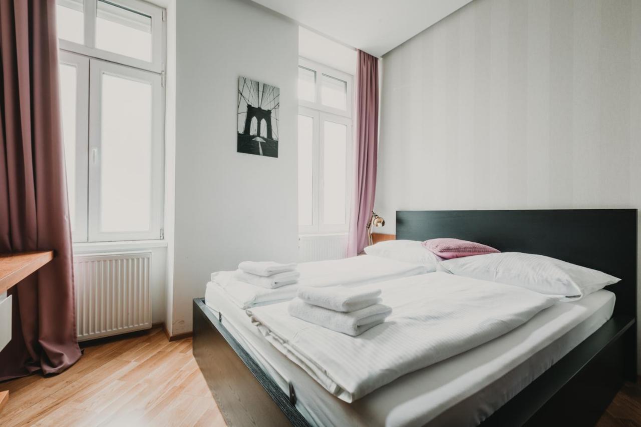 Zeus Design Apartments Wasserwelt Vienna Exterior photo